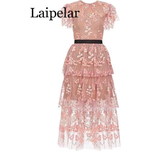 2019 spring new womens sequins embroidered short-sleeved round neck cake dress temperament perspective high waist dress