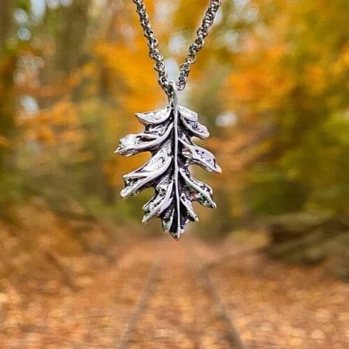 Silver Oak Leaf Necklace Tree Leaf Pendant Jewelry Gift for Women Girls Alloy Neck Chain H9