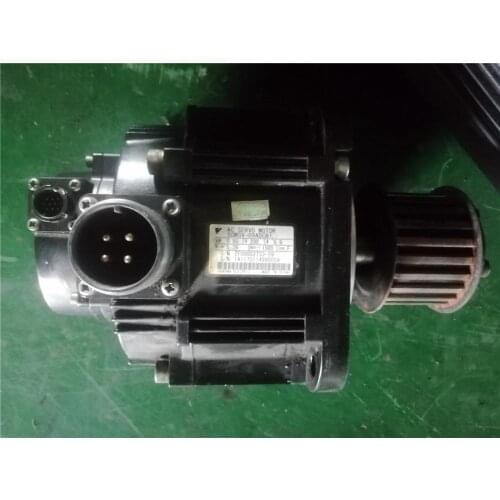 SGMGV-09ADC61 servo motor , used in good condition . 80% appearance new , good working , free shipping