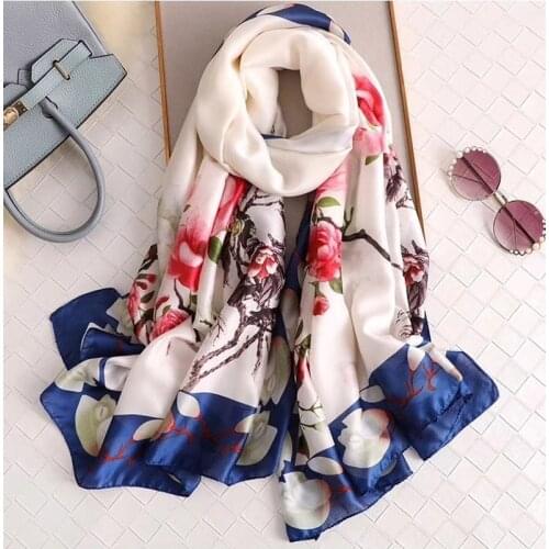 Luxury Brand Silk Scarf Women Female Designer Big Florals Digital Printed Silk Foulard Ladies Silk Shawls Beach Scarf Printed