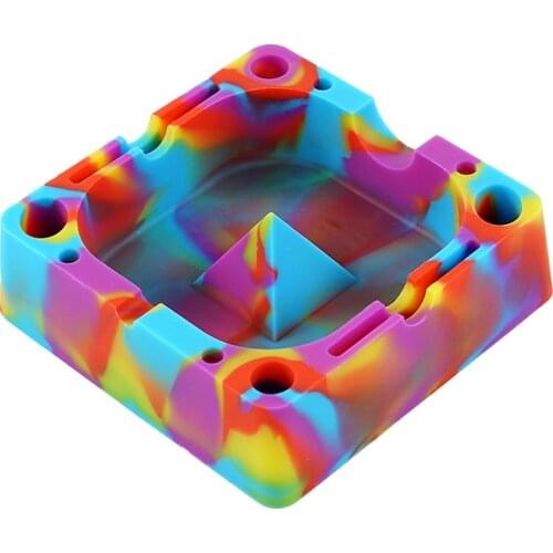 1pc Portable Ashtray Square Silicone Ashtray Colorful Rubber Softness Ashtray With Glass Friendly Tapping Center