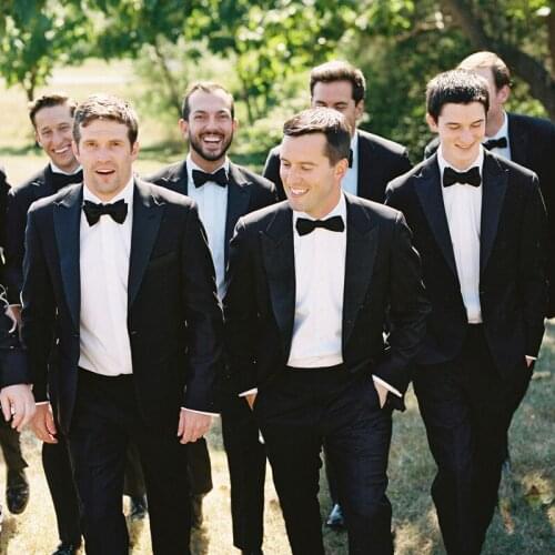 Classic Black Groomsmen Suits Slim Fit Wedding Tuxedos 2 Pieces Groom Mens Plus Size Prom Business Blazer For Wedding Party