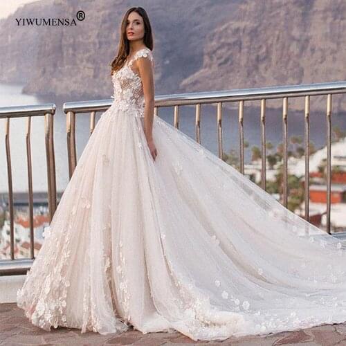 B90 3D Flowers Luxury Cap Sleeves Dresses For Women A Line Bridal Gown Lace Appliques Long Train Backless Vestidos De Noiva 2020