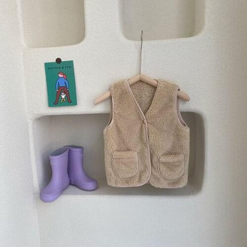 Childrens Down Vest Girls Inner Liner 2021 New Style Kids Baby Winter Outer Wear Boy Lightweight Vest Waistcoat Fashion Gilet