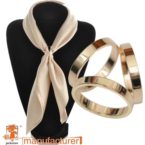 Jackstraw Hot selling copper 3color new fashion wholesale scarf buckle clip jewelry tricyclic shawl brooch buckle for women