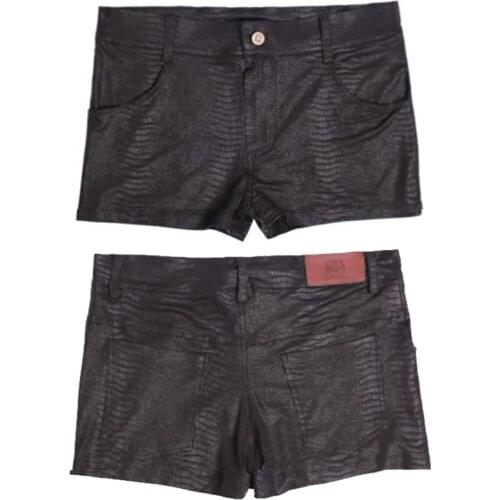 Men Thin Casual Shorts Cotton Yarn Crocodiles Skin Texture Outside Tight Shorts High-Elastic Tiny Straight Foot Short Trousers
