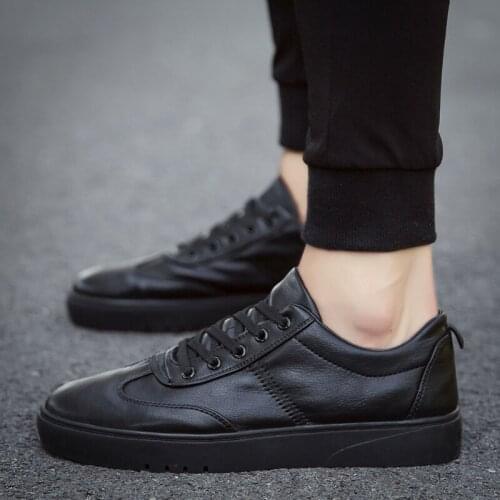 2019 New Autumn Mens Casual Shoes Korean Version Of The Trend Of Wild Mens Students Small Black Tide Shoes Chef