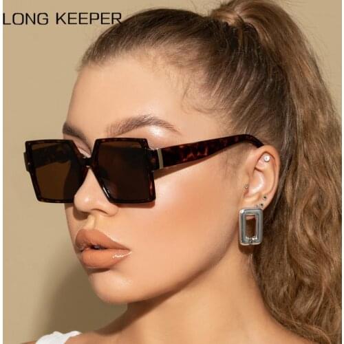 Fashion Oversized Women Sunglasses Brand Designer Plastic Female Big Frame Gradient Sun Glasses Female V400 gafas de sol Eyewear