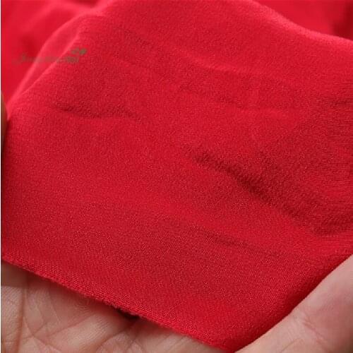 The natural silk fabric is bright red 114x140com, with exquisite hand feeling Pajama underwear