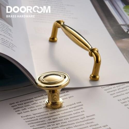 Dooroom Brass Furniture Handles Light Luxury European Gold Chrome Pulls Wardrobe Dresser Cupboard Cabinet Drawer Wine Bar Knobs