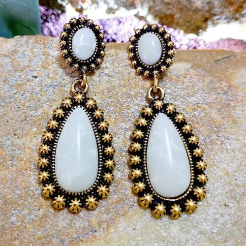 Boho Vintage Ethnic White Moonstone Gold Earrings for Women Luxury Water Drop Pendant Statement Dangle Earring Wedding Jewelry