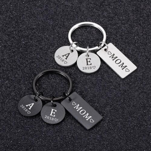 3PCS Dad Mom Keychain Customized Initial Names Keychains Fathers Mothers Day Birthday Gift for Love Daddy Mommy Keyring