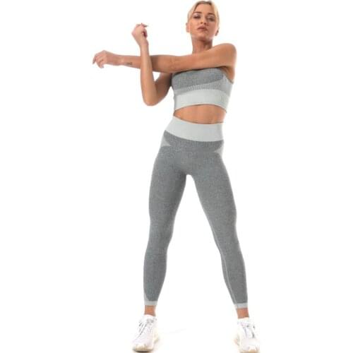 2020 Hot Sale Knitted Seamless Fitness Suit Hip Lifting Yoga Pants Sports