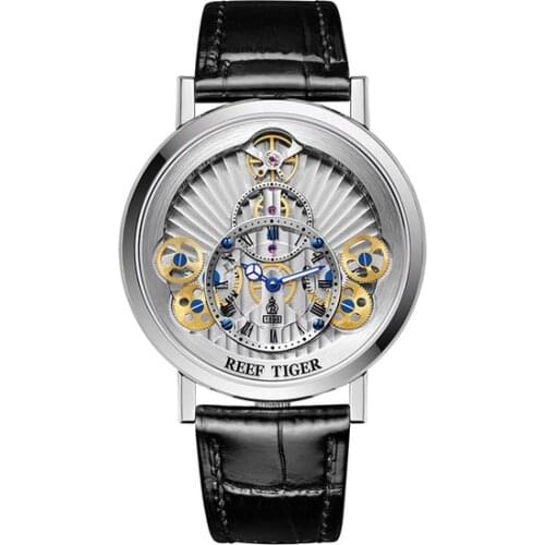 Reef Tiger Men's Watch With Leather Strap