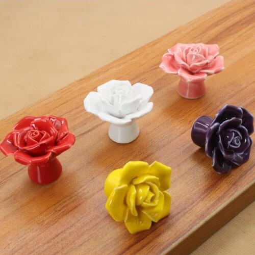 Ceramic Flower Rose Drawer Knobs Rural Cabinet Cupboard Handles 41mm Diameter 34mm Height Fashion Furniture Handles Hardware