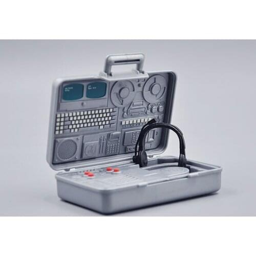 Pvc 1: 6 Soldier of World War II model accessories / modern communications box