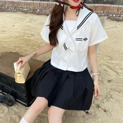 Japanese Jk Uniform Summer College Style Sailor Suit Women 2021 New Sweet Cute Navy Collar Top Black Pleated Skirt Two-Piece Set