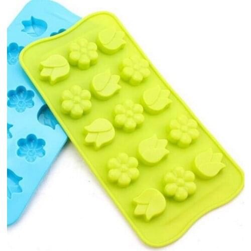 100pcs/lot,15 Holes flower shape Chocolate Mold DIY Silicone Cake Decoration Mold Jelly Ice Baking Mould Chocolate Mold