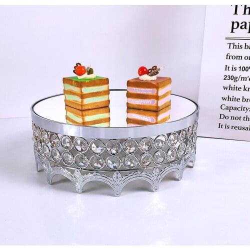 Crown Silver Wedding Display Cake Stand Cupcake Tray Tools Home Decoration Dessert Table Decorating Party Suppliers
