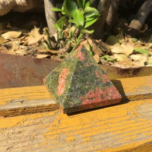 Natural gemstone unakite Quartz Crystal Pyramid Reiki Healing Natural crystal Pyramid raw stone polishing 40mm
