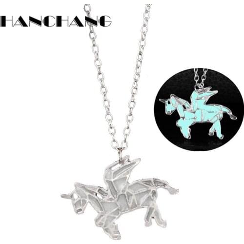 HANCHANG Fashion Jewelry Luminous Necklace Horse Pendants Necklaces for Women Collier Neckwear Gifts Glow in the Dark