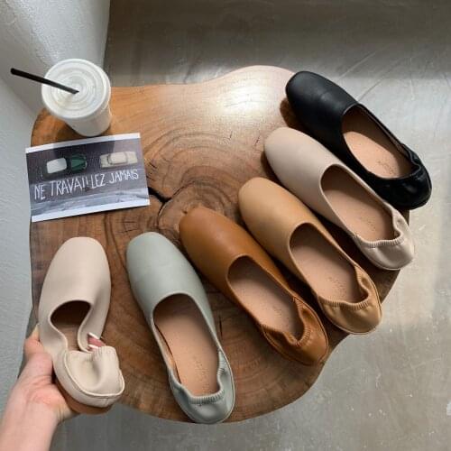 Two ways wear soft pu leather moccasins femme slip on shallow mouth loafers cozy elastic band square toe ballerina grandma shoes