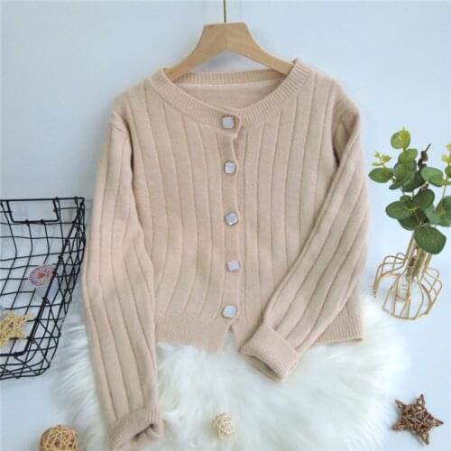 2021 autumn and winter fashion new Korean retro sweater women loose long-sleeved round neck knitted cardigan top all-match