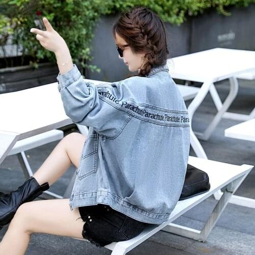 2021 Womens Fashion Print Letter Denim Coat Women Long Sleeve Jackets Casual Outwear High Street Female Short Coat Autumn