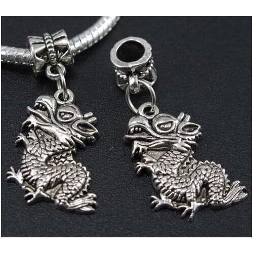 Vintage Silvers Chinese Unique Dragon Charms Pendants For Jewelry Making Findings Bracelets Accessories DIY Gifts Hot Sale Z1086