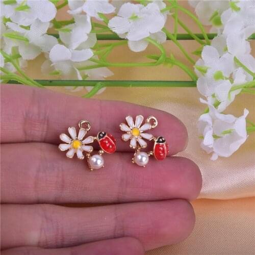 10pcs/pack lovely Flower Ladybug Enamel Metal Charms Golden Base Earring Bracelet DIY Jewelry Making
