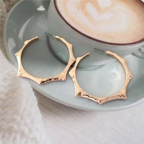 Bohemia Gold Color Plating Hammered Irregular Shape Hoop Earrings For Women Girl Vintage Casual Classic Chunky Jewelry Decorate