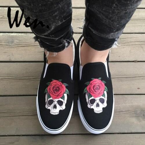Wen Slip On Shoes Black White 2 Colors Original Design Flower Red Rose Skull Canvas Sneakers for Man Woman Low Platform Plimsoll