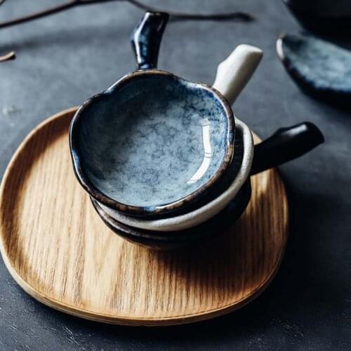 Ceramic chopstick rest chopstick holder small dish irregular dish with handle plum blossom dish creative snack dish sauce dish c