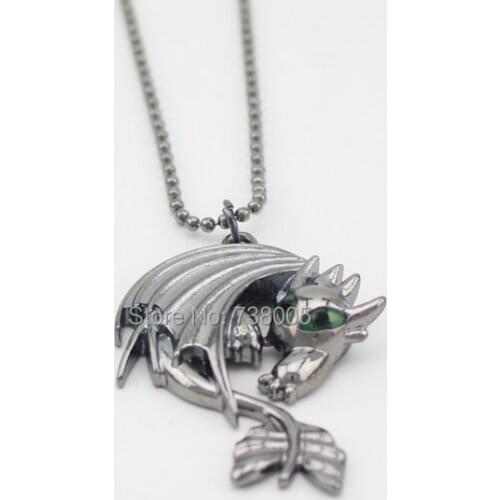 2014 hot ! Anime How to Train Your Dragon Necklace Anime Cosplay . Factory direct wholesale jewelry