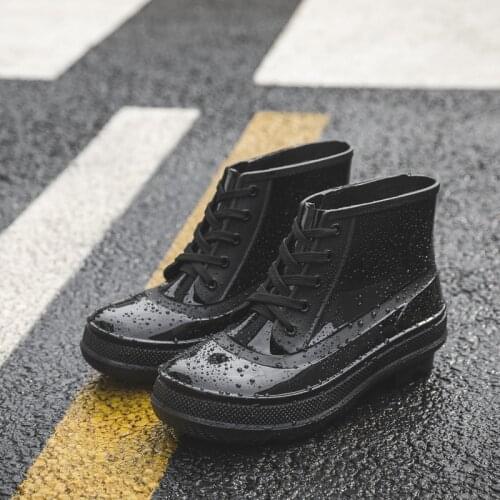 Mens Rainboots Spring Winter Rubber Shoes Men Platform Rain Boots Boy Waterproof Black Mens Ankle Boots Lace-Up Shoes