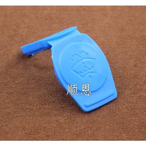 For Touran L PHIDEON Tiguan L THARU Passat b8l Glass spout lid Wiper water bottle cover