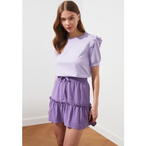 Trendyol Embroideries Detailed Basic Knitted T-Shirt TWOSS21TS0663