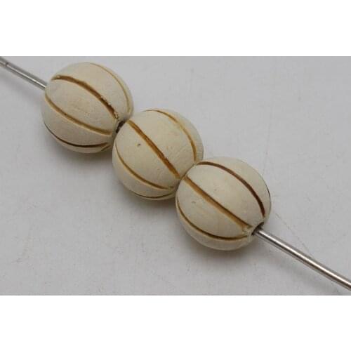 25 Natural Untreated Plain Wooden Round Beads with Carved Stripes 16mm