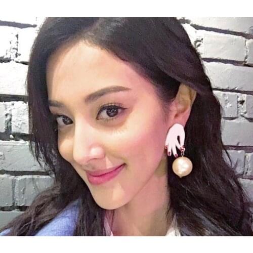 Mimiyagu design jewelry Beautiful hand pinch Pearl drop earring for women