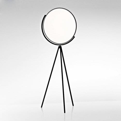 Nordic Minimalist Iron Tripod Acrylic Shade Floor Lamp Living Room Decoration Studio Exhibition Hall Fill-in Light LED Light