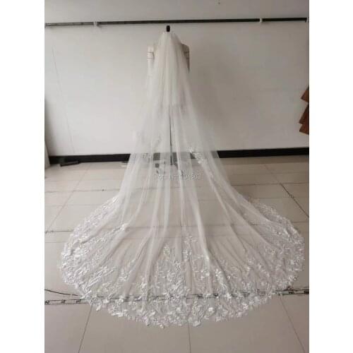 One-Layer Stunning Lace Cathedral Style Wedding Veil Unique Long Bridal Veils Stunning Wedding Veil with Comb 2020