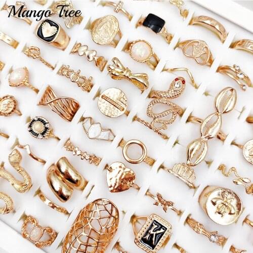 100Pcs/Lot Fashion Hollow Out Band Heart Snake Love Finger Rings For Women Mix Style Geometry Wedding Metal Jewelry Party Gifts