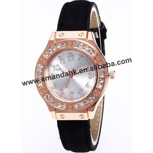 Fashion Rhinestone Man Sport Watch Round Analog Quartz Dress Men Leather Wrist Watch Casual Men Alloy Dress Women Watches 919517