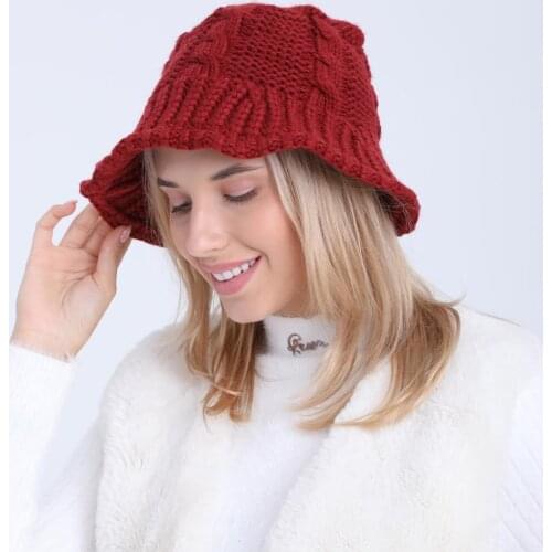 Women Winter Knitted Bucket Hat Solid Color Chunky Braided Cable Knit Beanie Twist Fisherman Cap Warm Comfortable Cap Bonnet