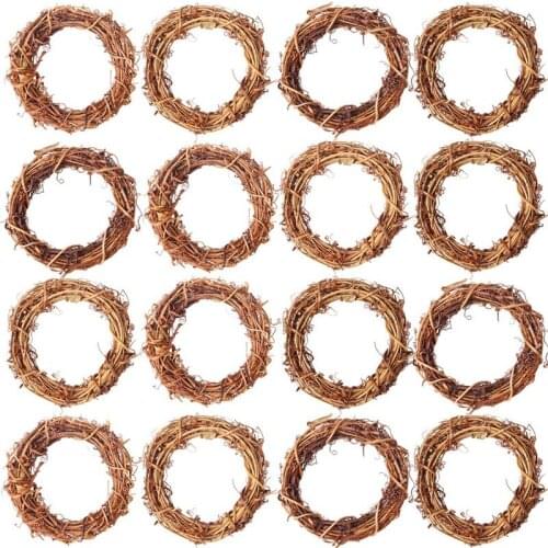 16 Pieces Wreaths Vine Branch Wreath Christmas Rattan Wreath Garland Decoration for Craft or Wedding Supplies 3.14 Inch