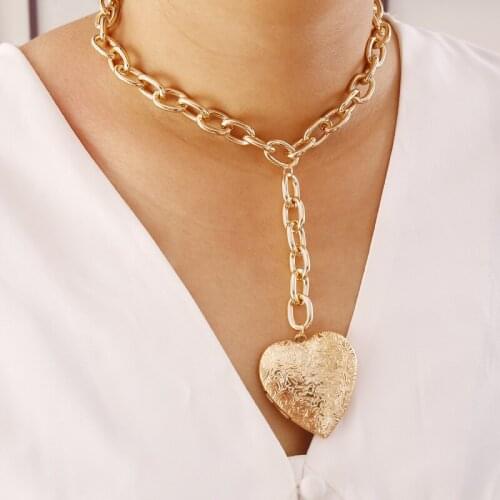 Punk Style Heart Pendant Necklace for Women Gold Color Thick Clavicle Chain 2020 Fashion Jewelry Short Necklaces Female Simple