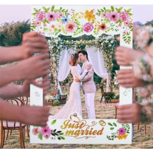 Just Married Wedding Photo Booth Props Frame Wedding Day Floral Pattern Photobooth Backdrop Bridal Shower Party Decor Supplies