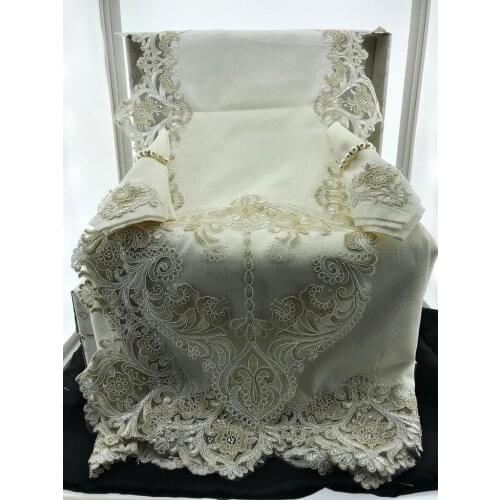 Leke Tutmaz Lüx Masa Örtüsü Takımı Yemek Seti 12 Kişilik