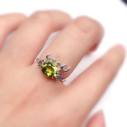 Cute Crab Ring for Young Girl 7mm*9mm Natural Peridot Ring Fashion Peridot Silver Ring for Party 925 Silver Peridot Jewelry