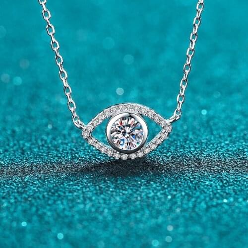 Passed Diamond Test Perfect Cut Moissanite 925 Sterling Silver Cute Eye Diamond Pendant Fashion European and American Jewelry